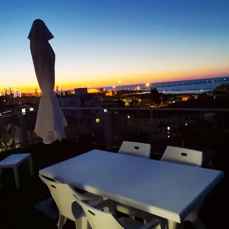 La Terrazza דירה *